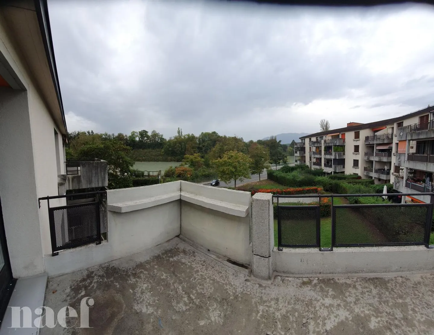 Bel Appartement dans un Secteur Calme - Photo 6 sur 6