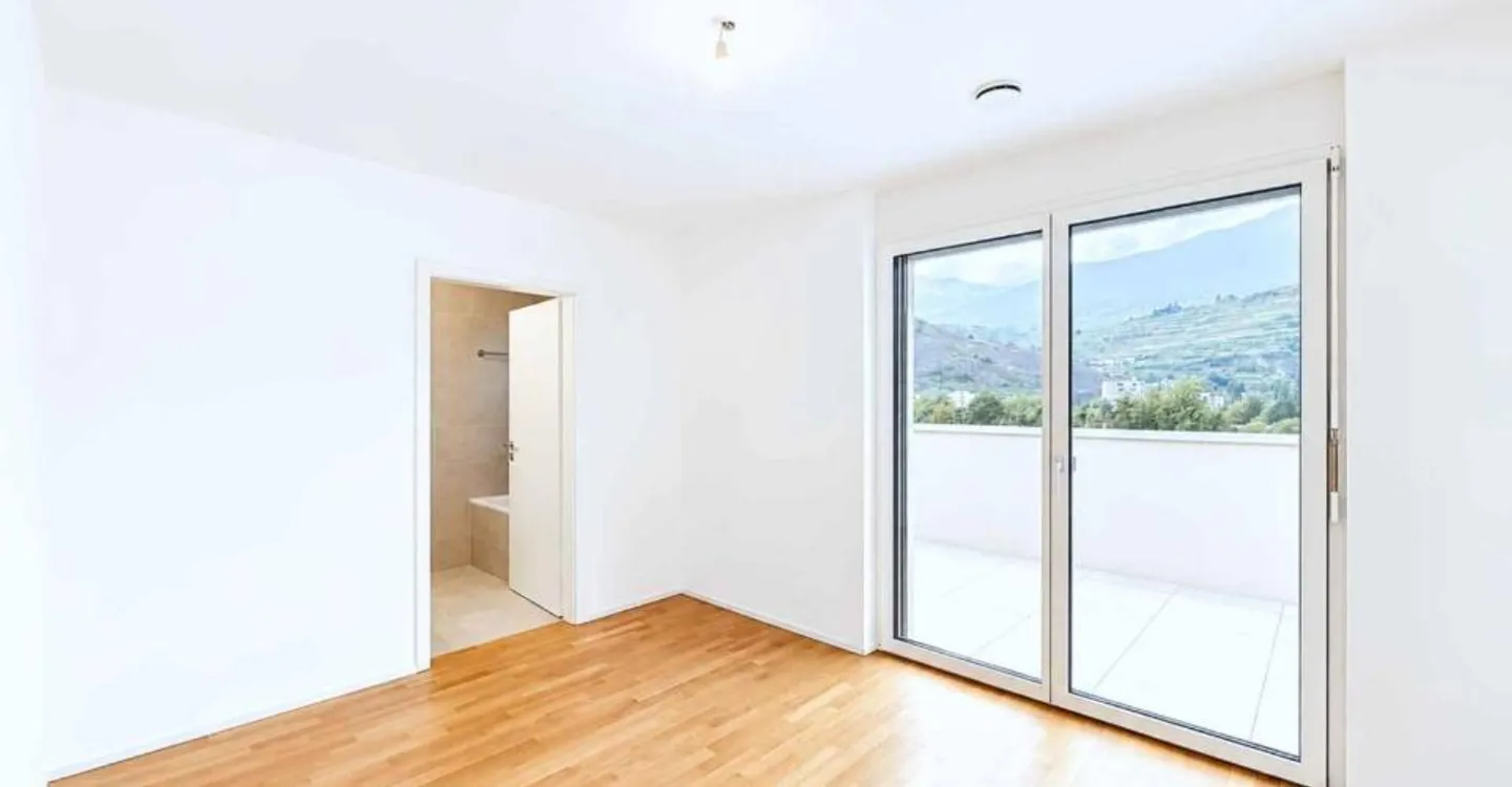 Lot C-401 - 4.5 Room Penthouse Apartment - Photo 6 of 9
