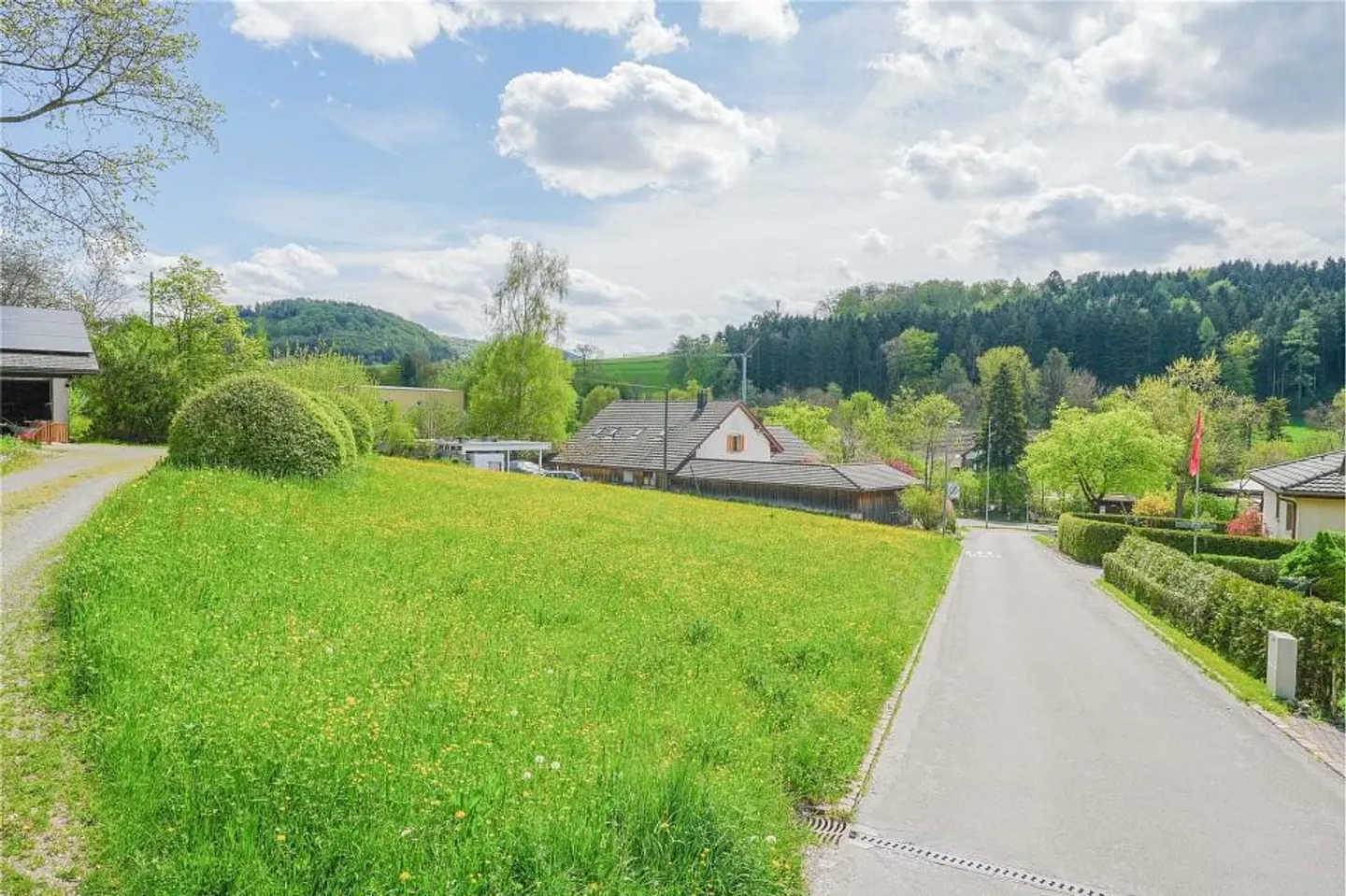 Spacious Building Plot with View on the Edge of the Village - Photo 2 of 5