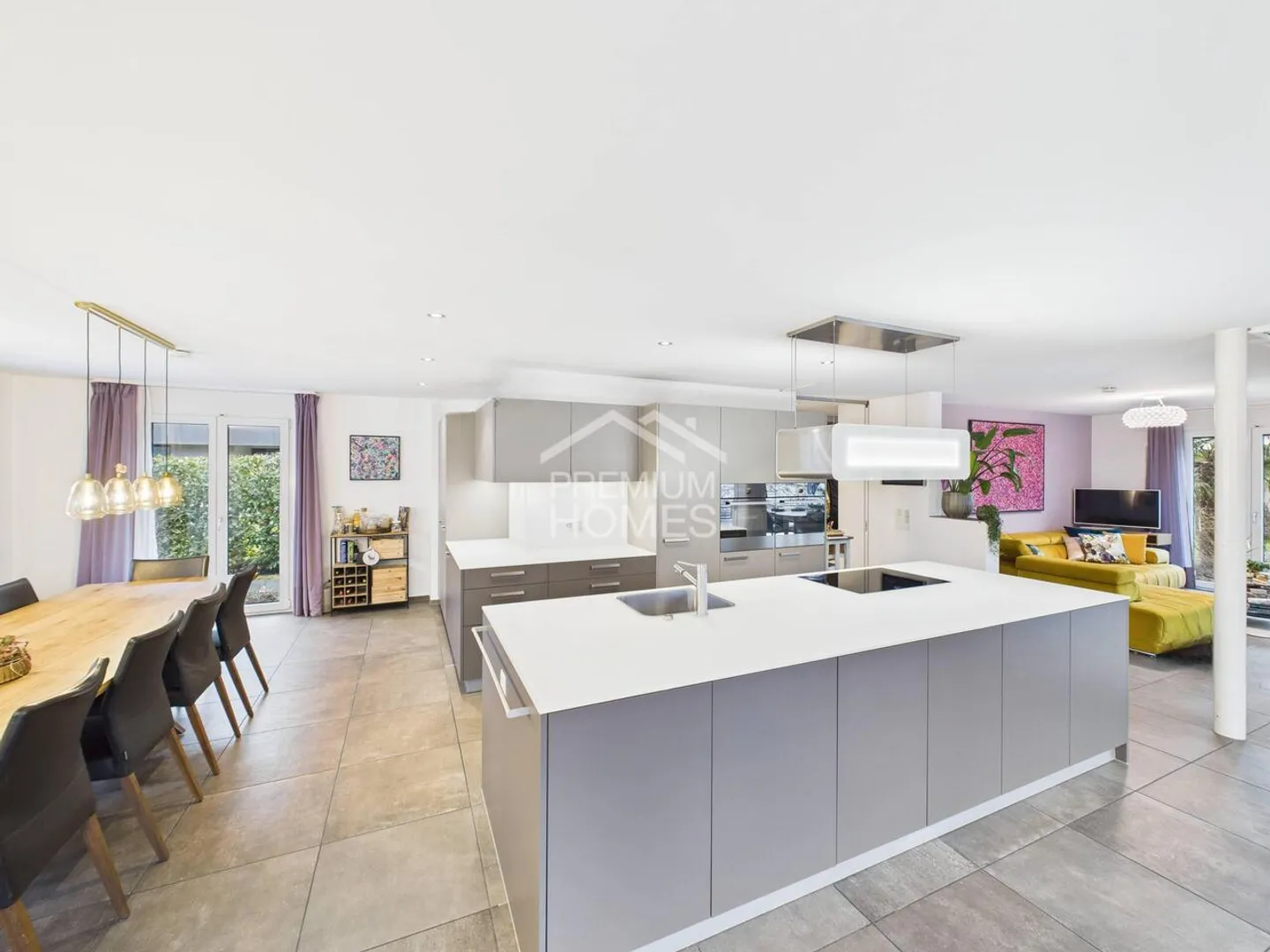 Luxushaus mit Gartenrückzugsort - Foto 8 von 13