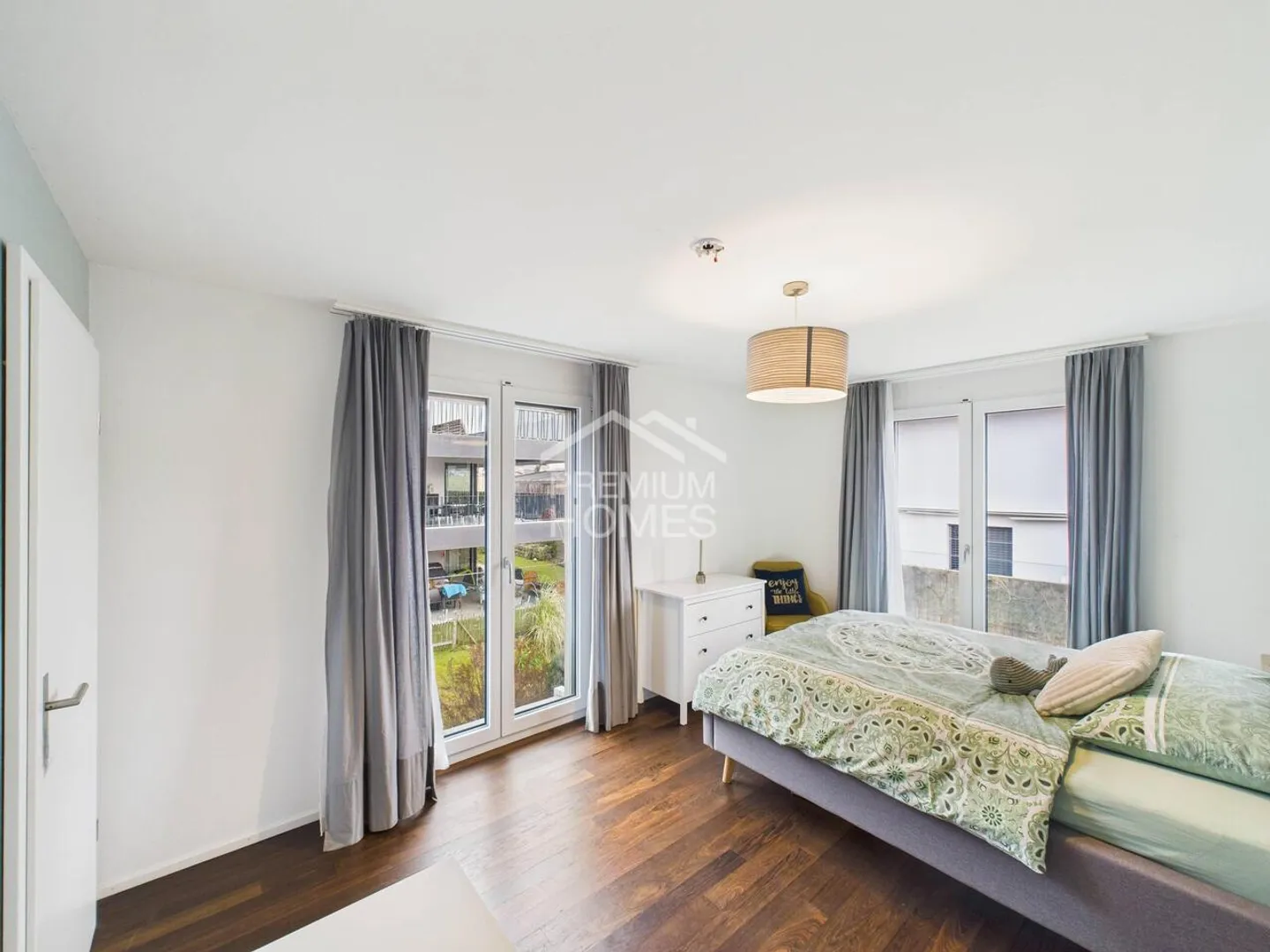 Luxushaus mit Gartenrückzugsort - Foto 9 von 13