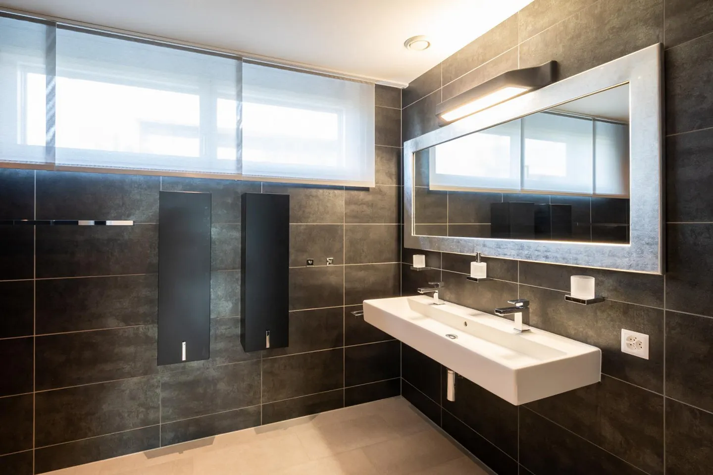 Attractive apartment with stunning views - Photo 10 of 15