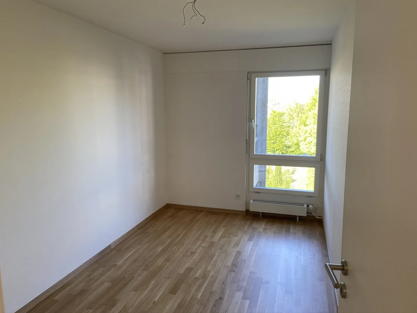 Appartamento moderno di 3,5 stanze con balcone - Foto 6 di 10