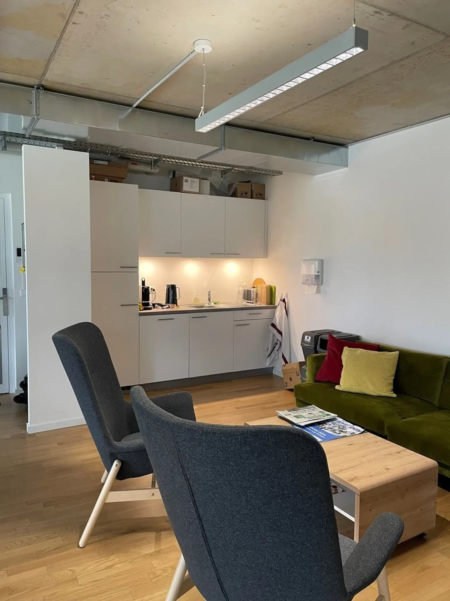 Surface de bureau de 157m2 - Photo 5 sur 6