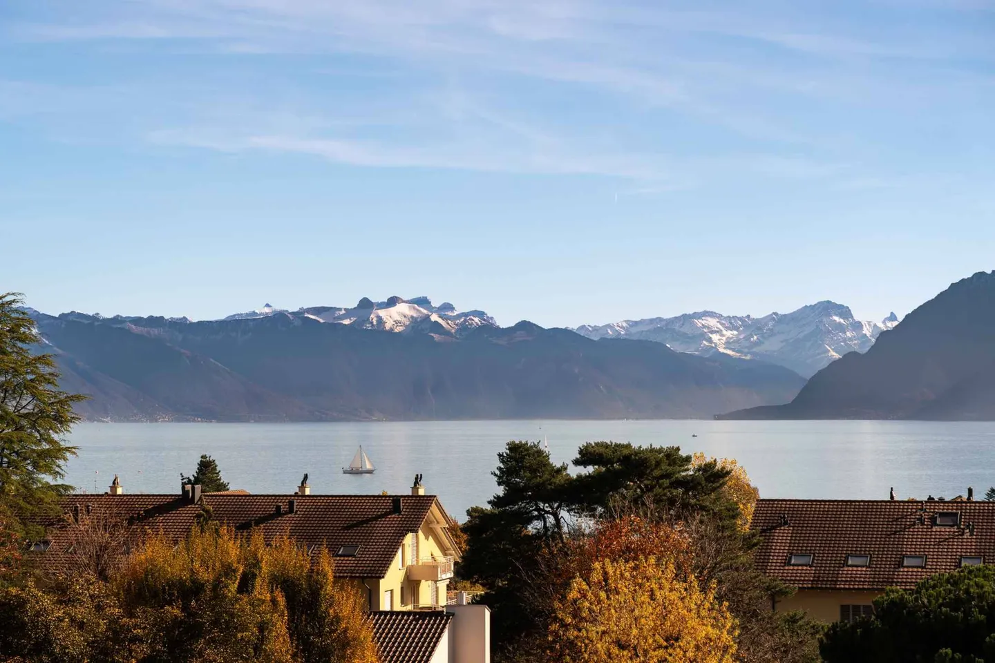 Appartement moderne 3.5 pièces avec balcon - Photo 2 sur 9