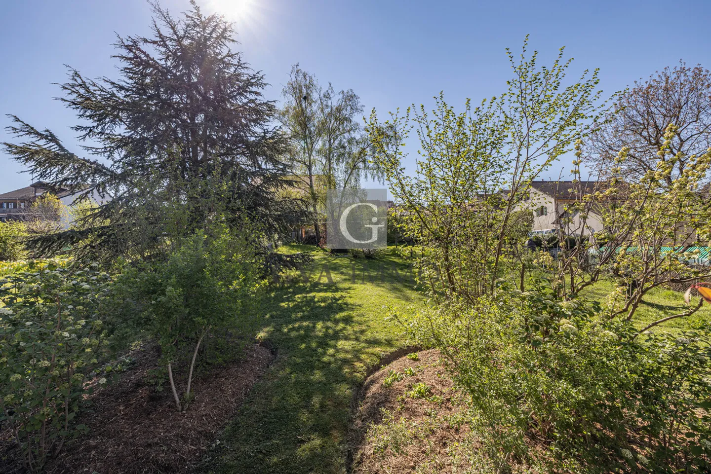 Maison Minergie avec terrasse au cœur de Bernex - Foto 2 von 10