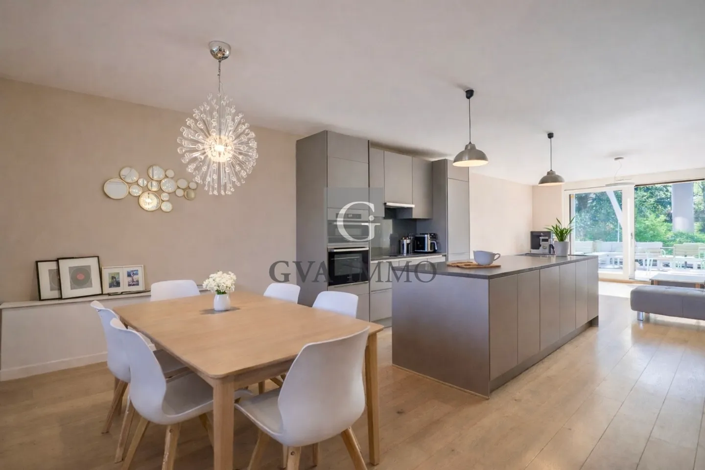 Maison Minergie avec terrasse au cœur de Bernex - Foto 3 von 10