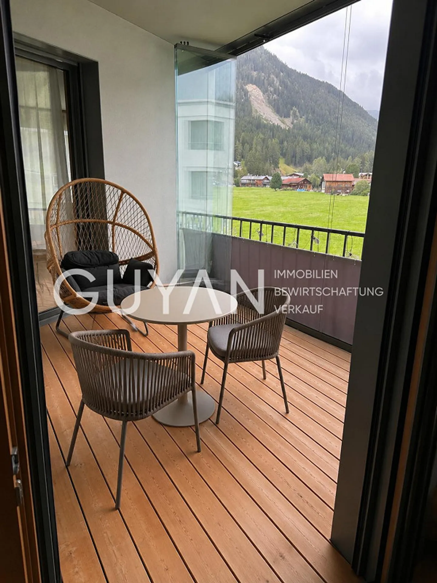 Exklusives Apartment in Davos - Foto 1 von 13