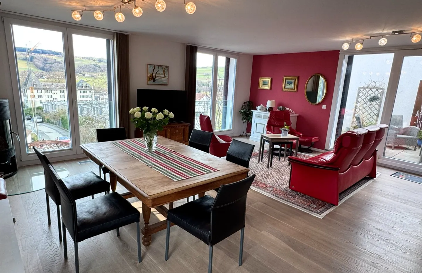 Maison mitoyenne avec viager, occupée pendant 5 ans, et terrain à bâtir - Photo 5 sur 9