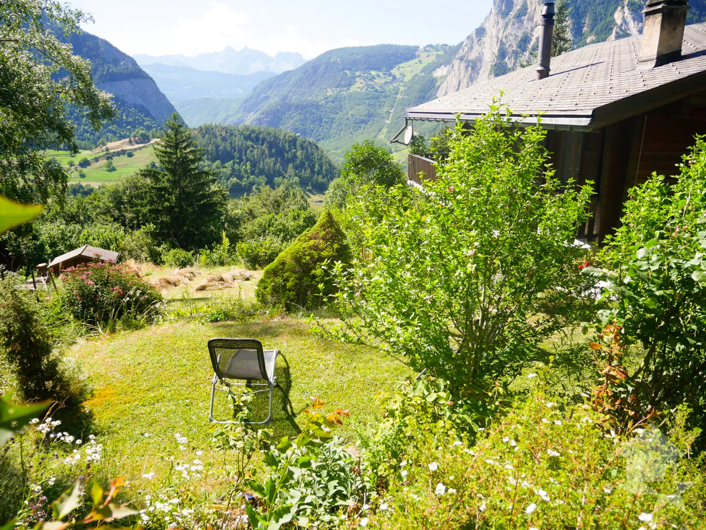 Magnificent property, 15 minutes from Châble, quiet, with breathtaking views - Photo 20 of 50