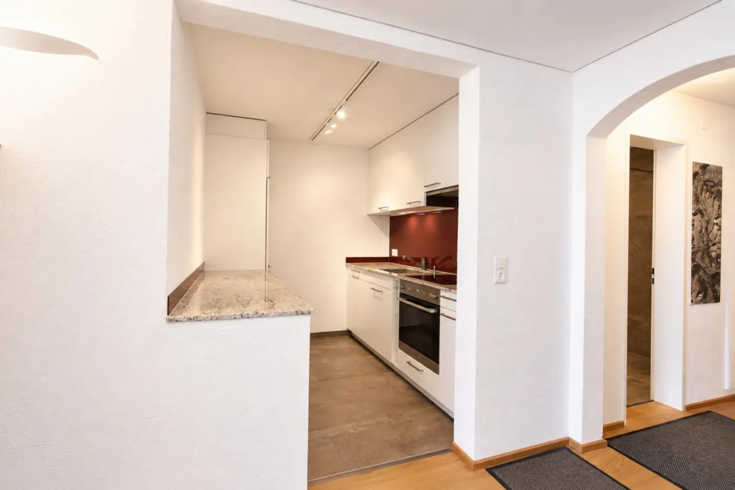 Appartement 2.5 pièces dans le beau quartier résidentiel La Senna - Photo 6 sur 14