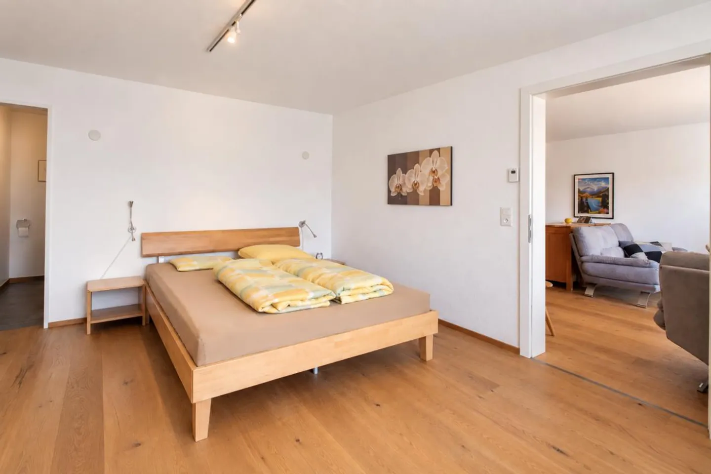 Appartement 2.5 pièces dans le beau quartier résidentiel La Senna - Photo 7 sur 14