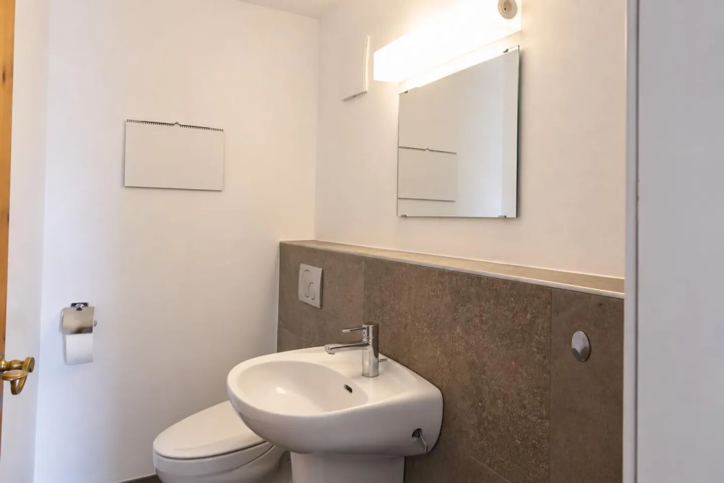 Appartement 2.5 pièces dans le beau quartier résidentiel La Senna - Photo 11 sur 14