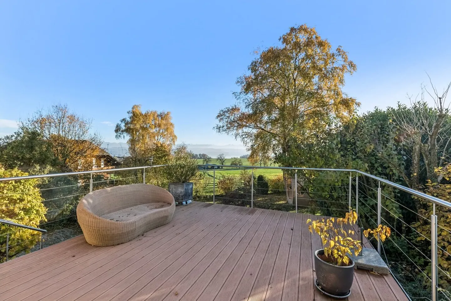 Magnifique villa de 6.5 pièces avec vue sur le lac de Morat - Photo 2 sur 10