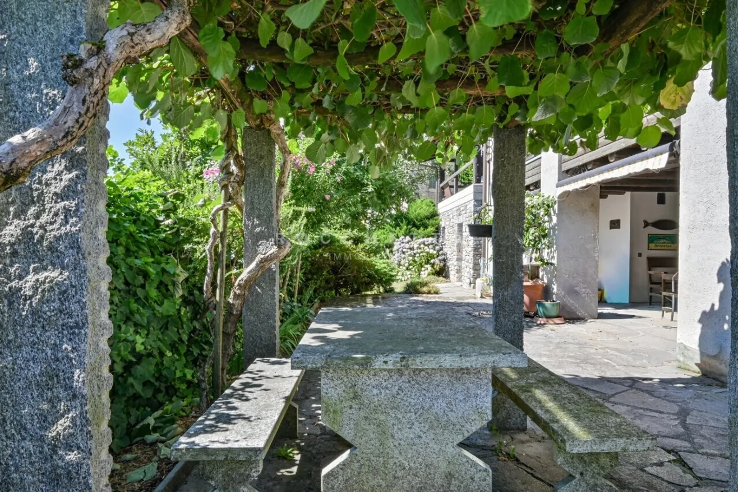 Single house for sale - Photo 11 of 15
