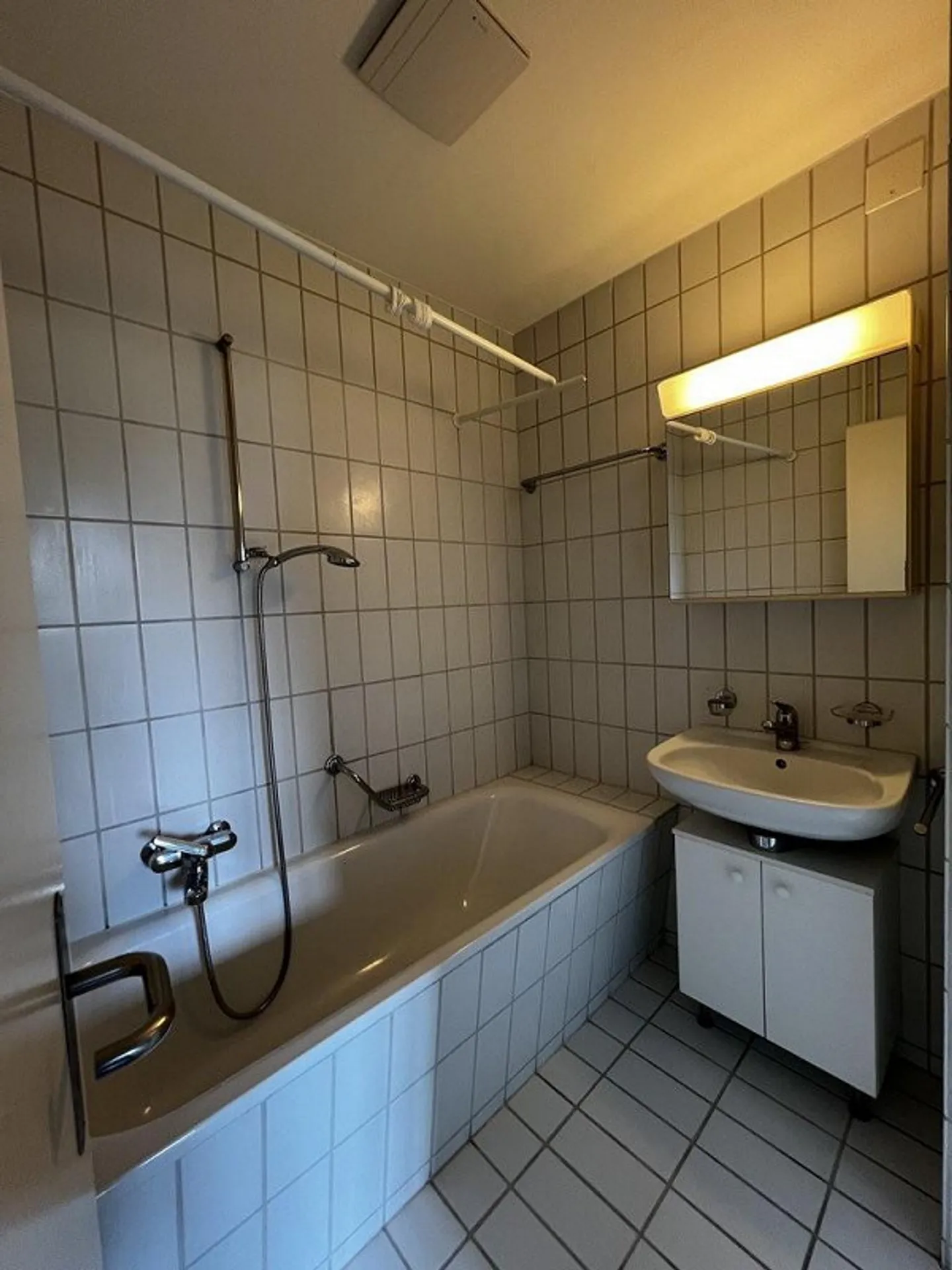 Appartement spacieux et calme à louer sans loyer pendant un mois ! - Photo 5 sur 10