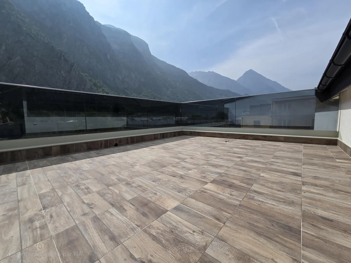 Magnificent 4.5-room penthouse apartment with unique charm and large terrace - parking included - Photo 8 of 8