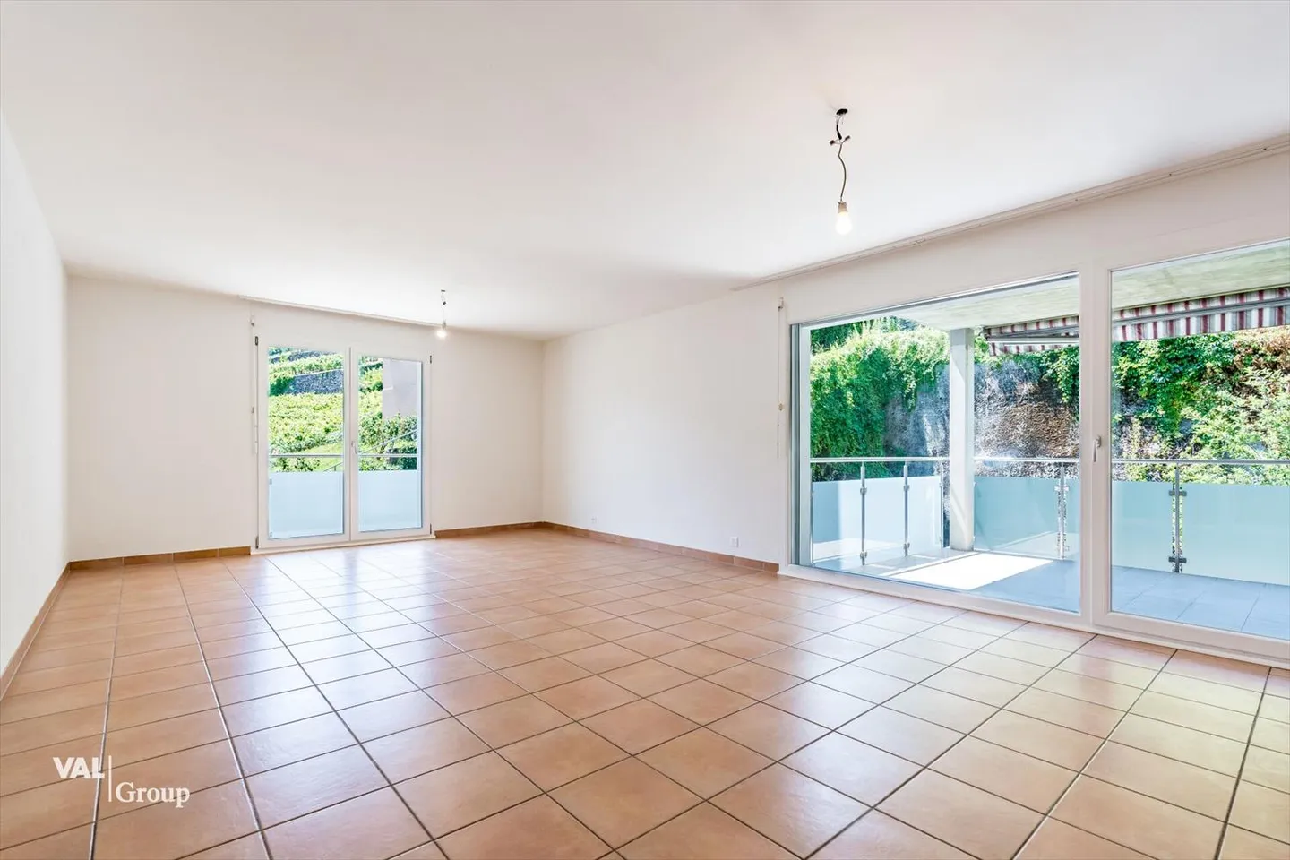 Wohnung kaufen - Foto 2 von 11