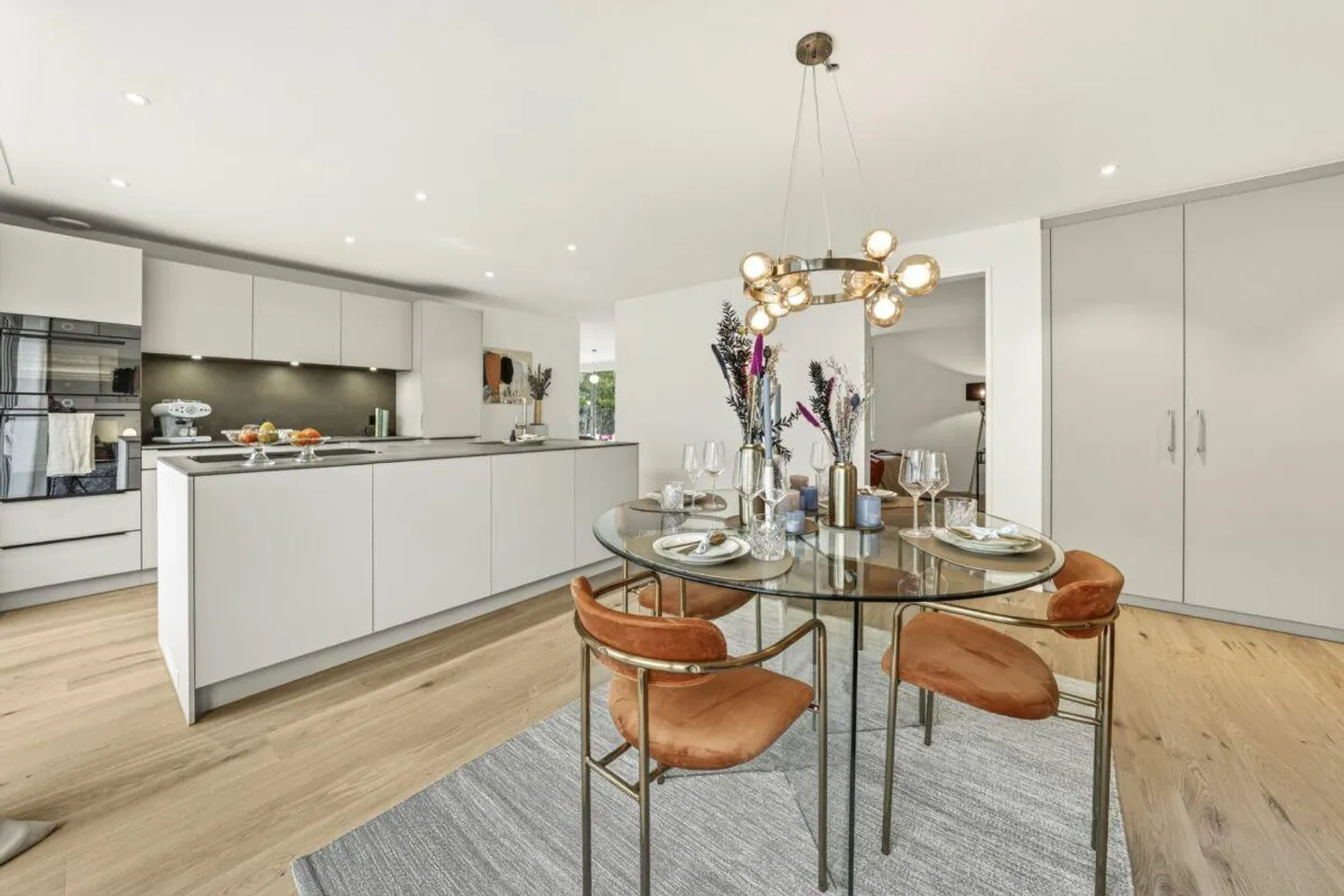 Exclusive 4.5-room garden apartment in a quiet neighborhood! - Photo 3 of 15