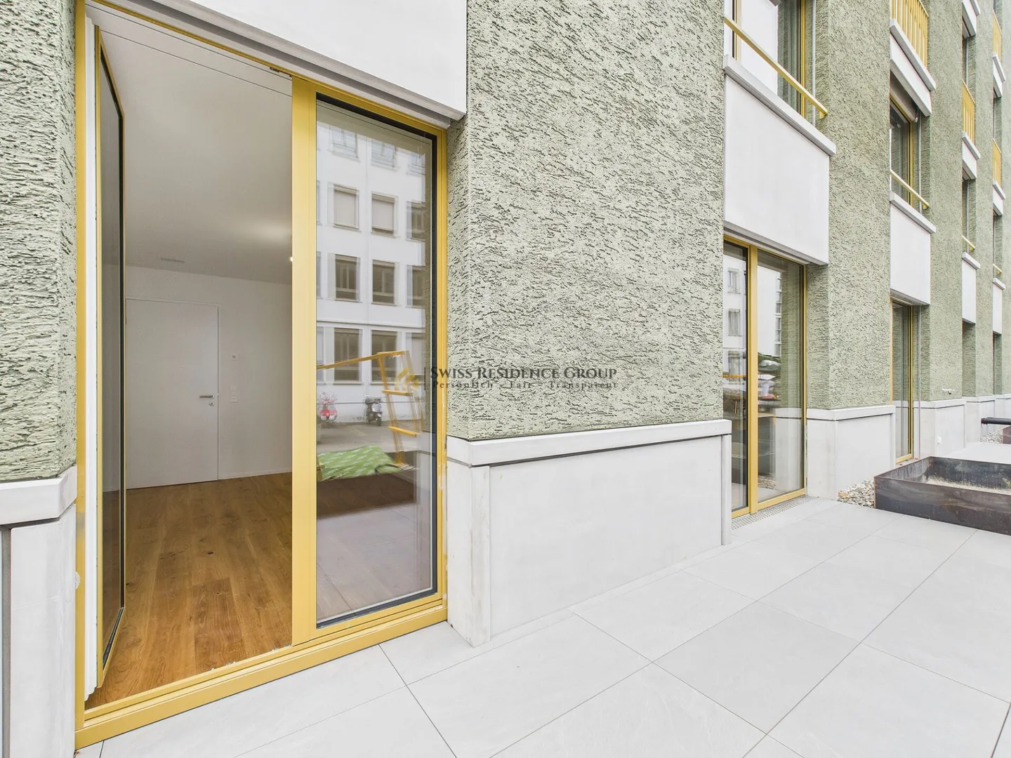 Première occupation - appartement de jardin 3.5 pièces de haute qualité, orienté sud, avec loggia et coin salon - Photo 10 sur 11