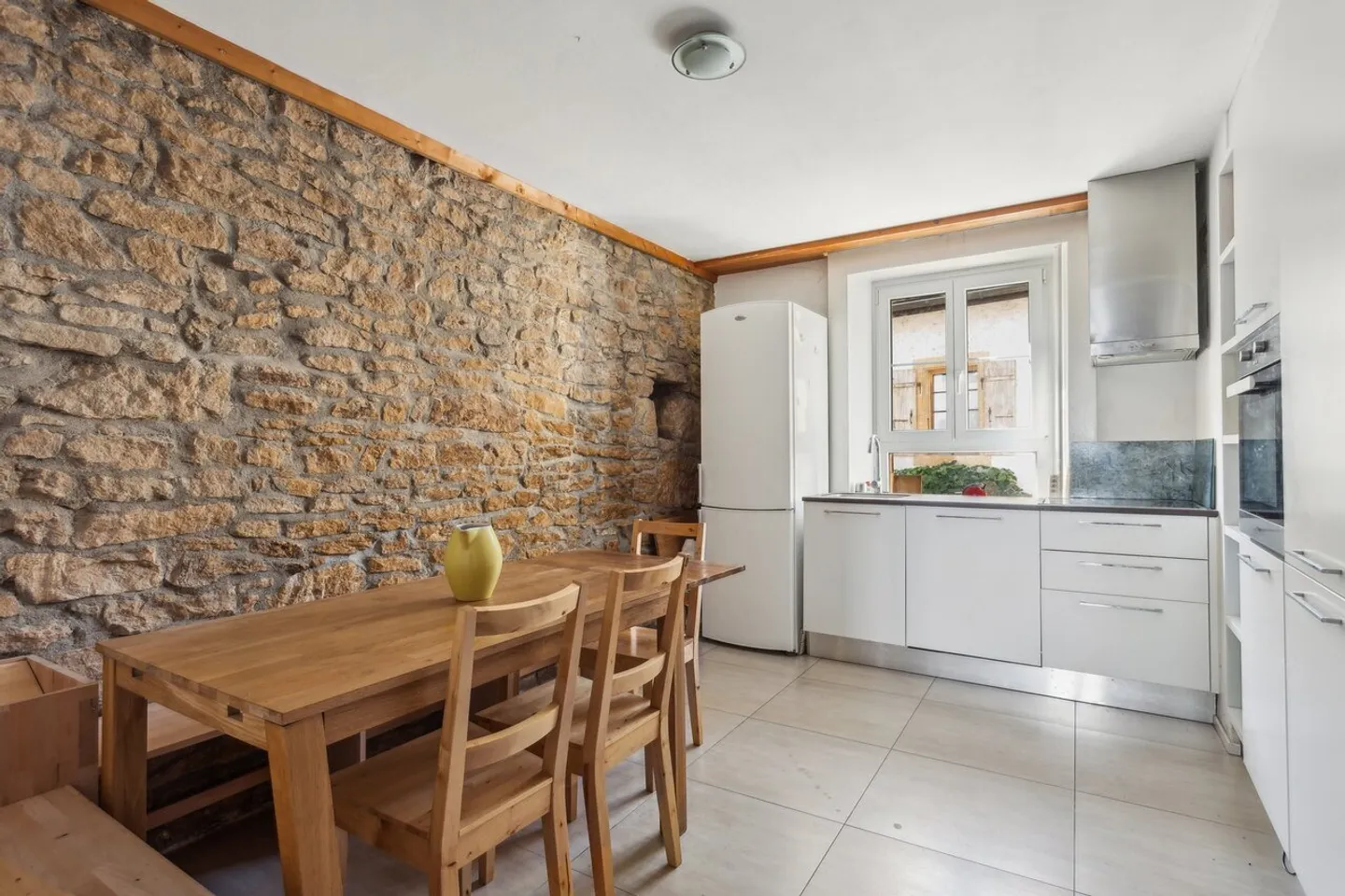 Incantevole casa a schiera nel centro del vecchio villaggio - Foto 5 di 8