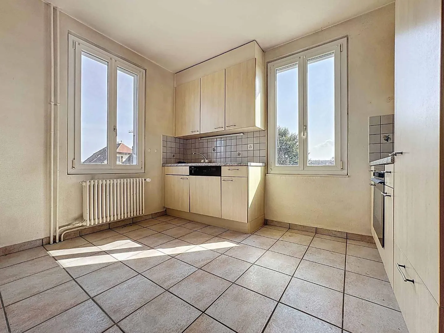 Immeuble d'investissement avec jardin - Photo 5 sur 13