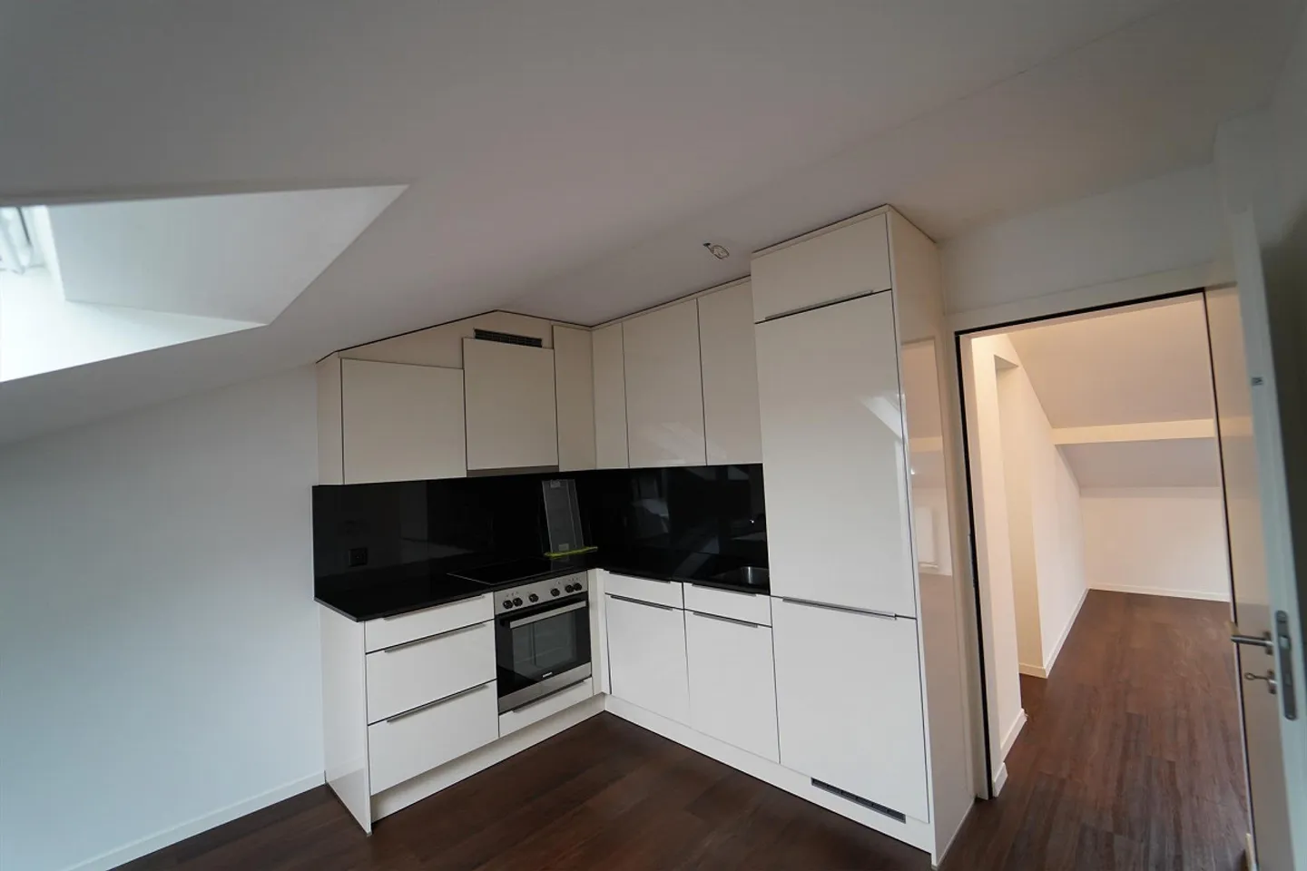 Appartement de toit confortable dans le style loft - Photo 1 sur 5