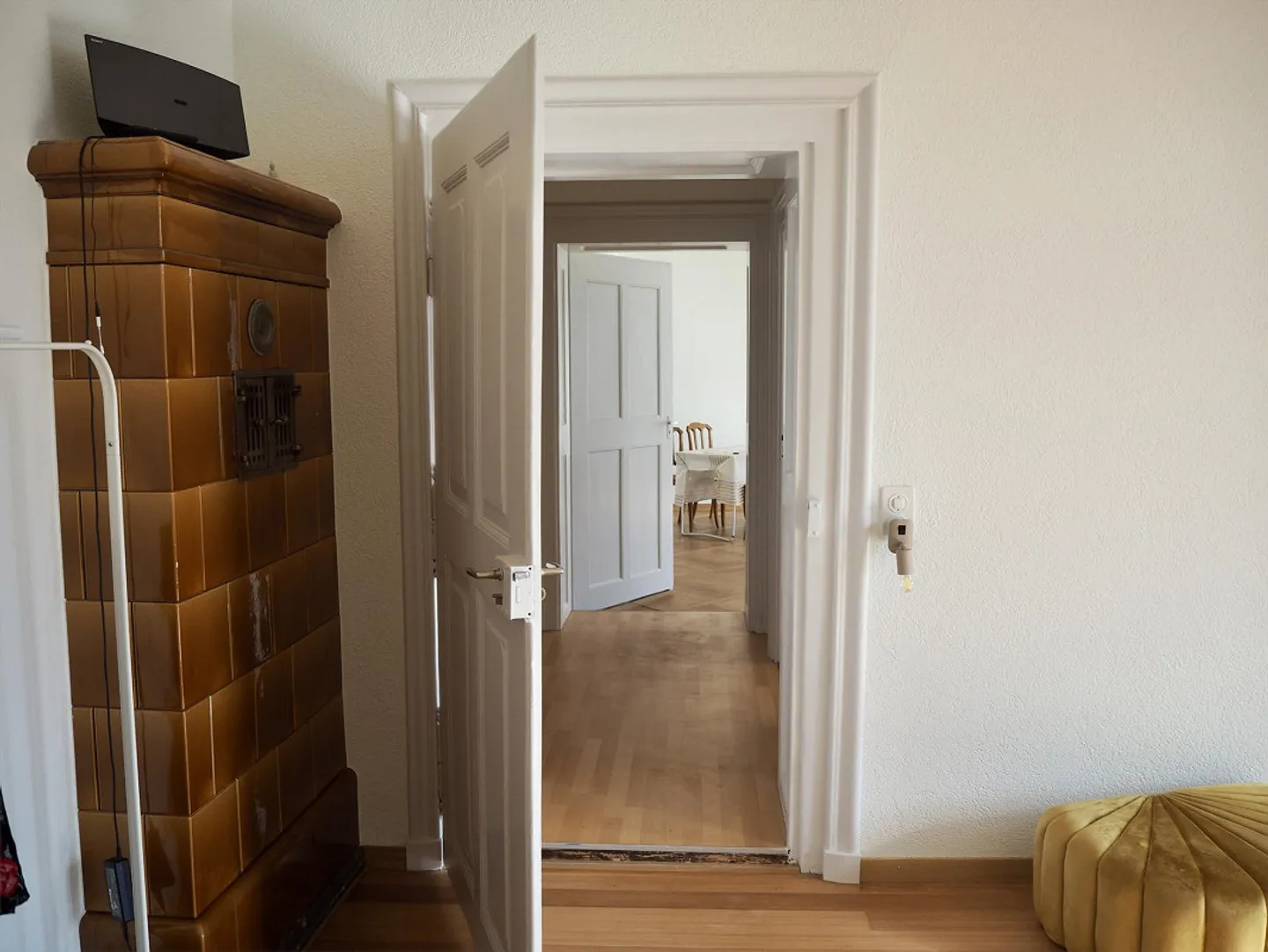 Spacious unique old town apartment - Photo 5 of 7