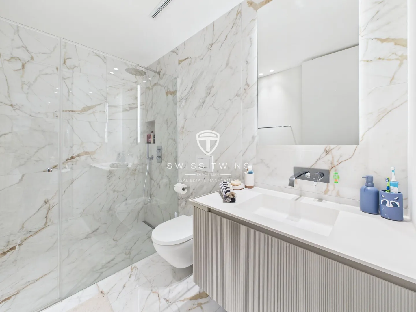 Moderne 3.5-Zimmer-Terrassenwohnung mit Garten - Wohnen auf höchstem Niveau in Adlikon b. Regensdorf - Foto 7 von 22