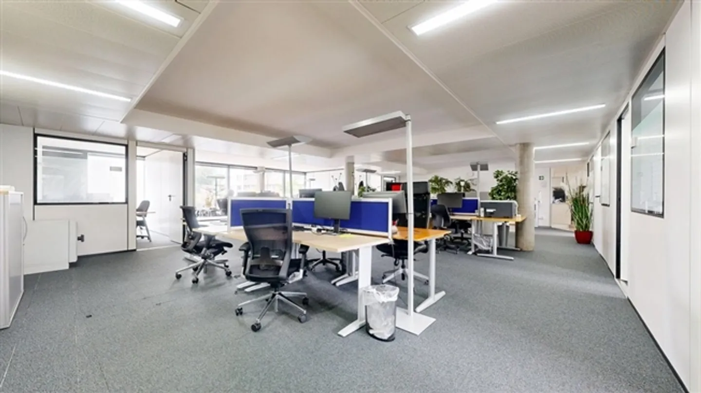 Ihr zukünftiges Büro nur wenige Schritte vom Bahnhof Morges entfernt - Foto 3 von 12