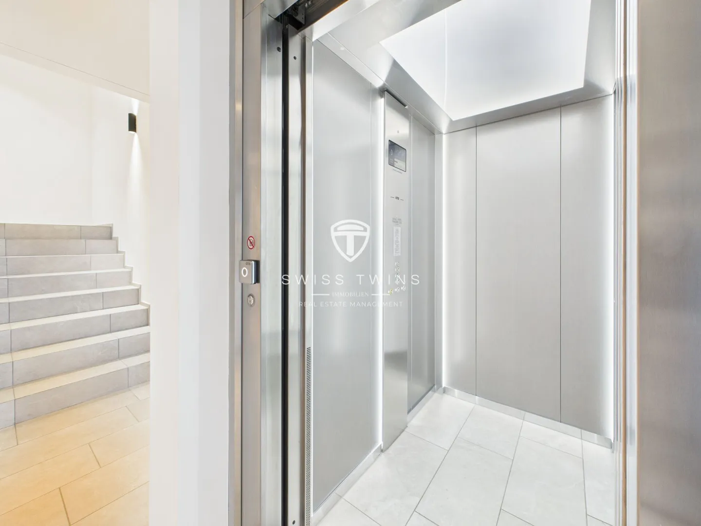 Moderne 3.5-Zimmer-Terrassenwohnung mit Garten - Wohnen auf höchstem Niveau in Adlikon b. Regensdorf - Foto 21 von 22