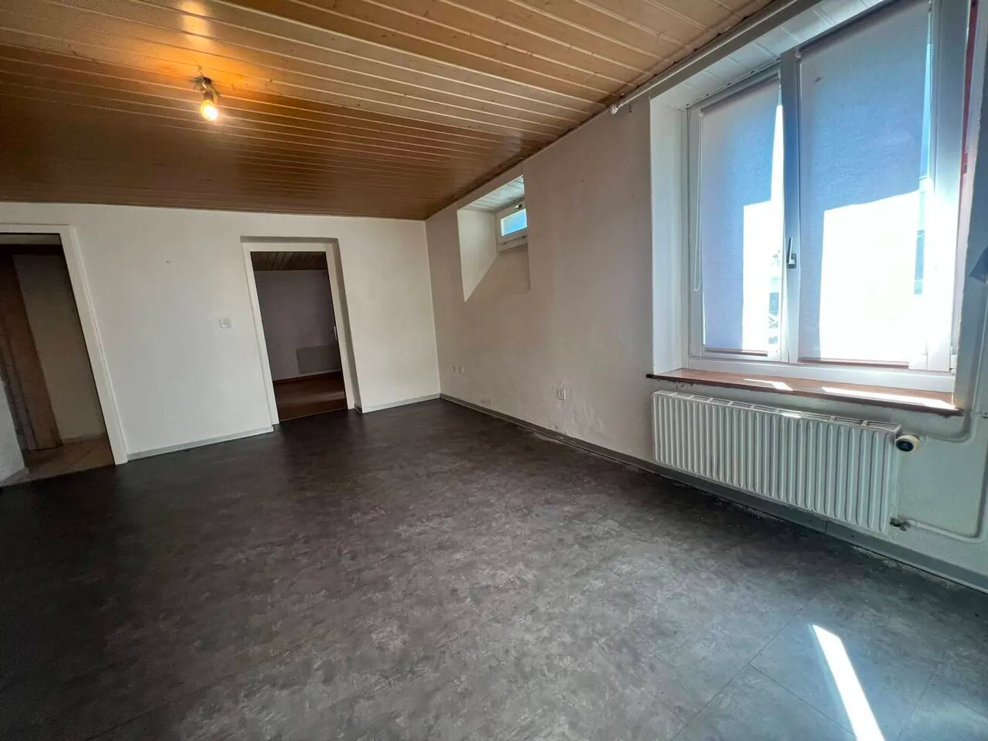 Charmant Appartement Rez-de-Chaussée - Photo 3 sur 8