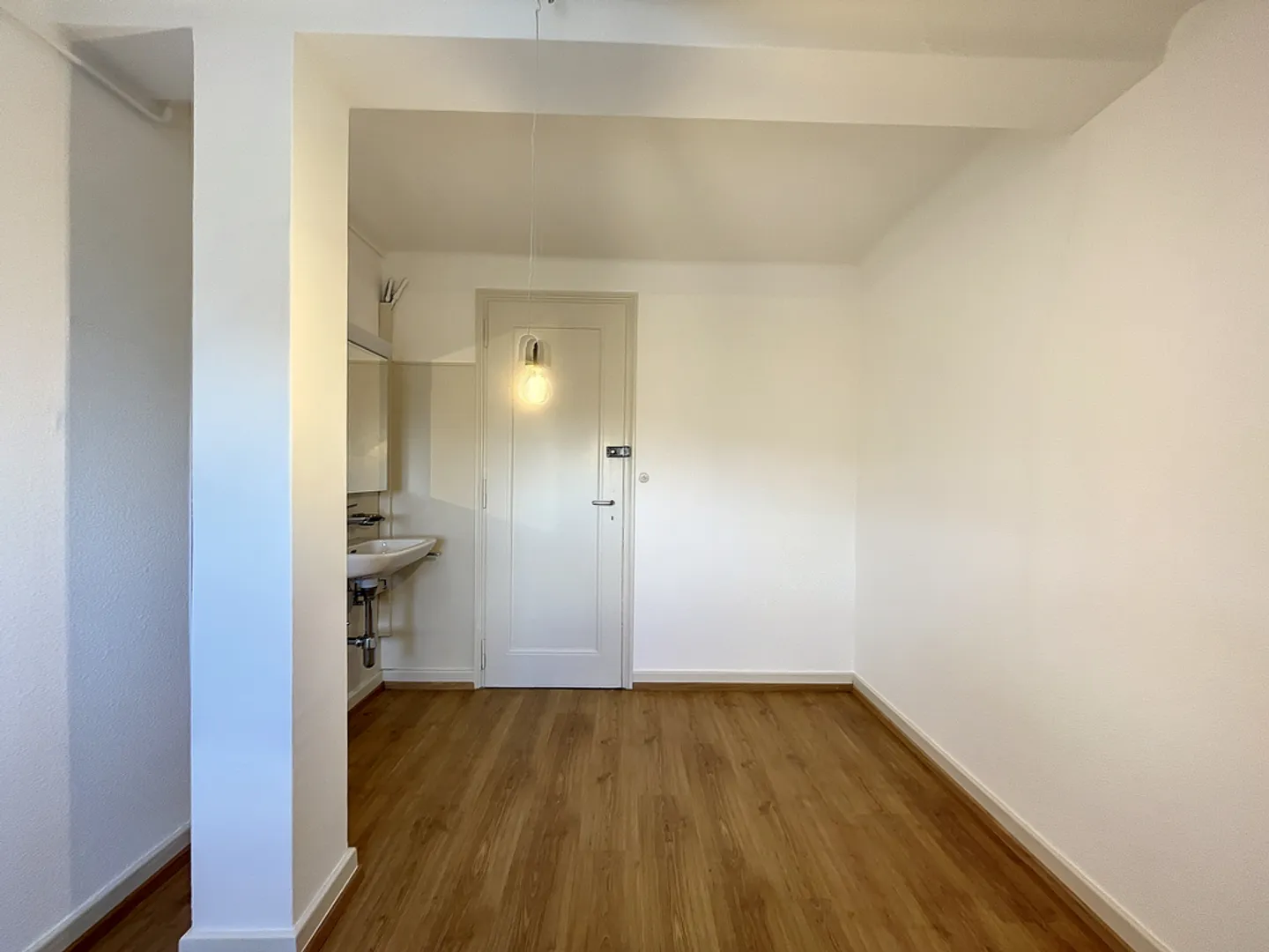 1-room apartment - Photo 2 of 4