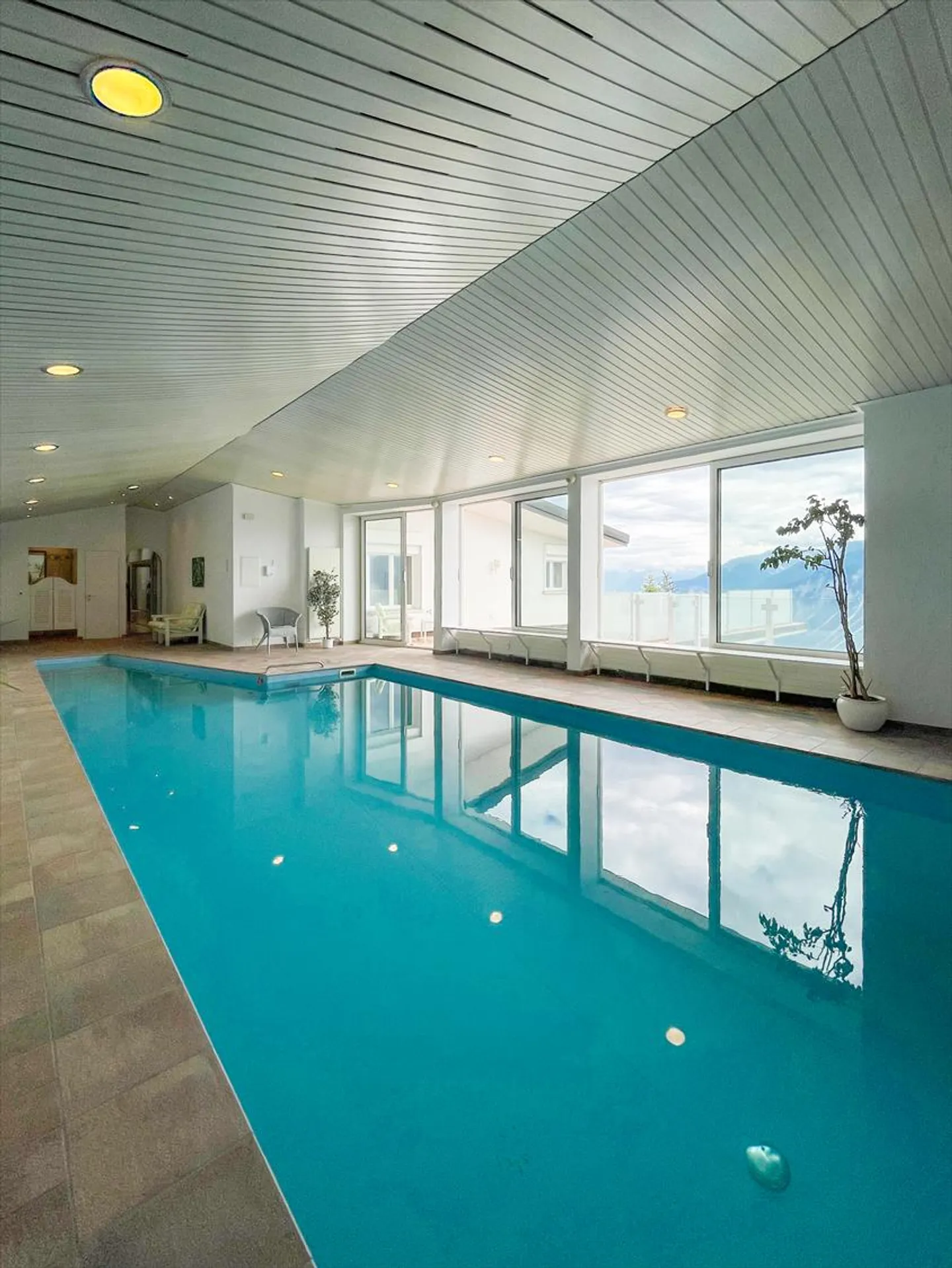 Attico 7,5 stanze - Foto 1 di 11