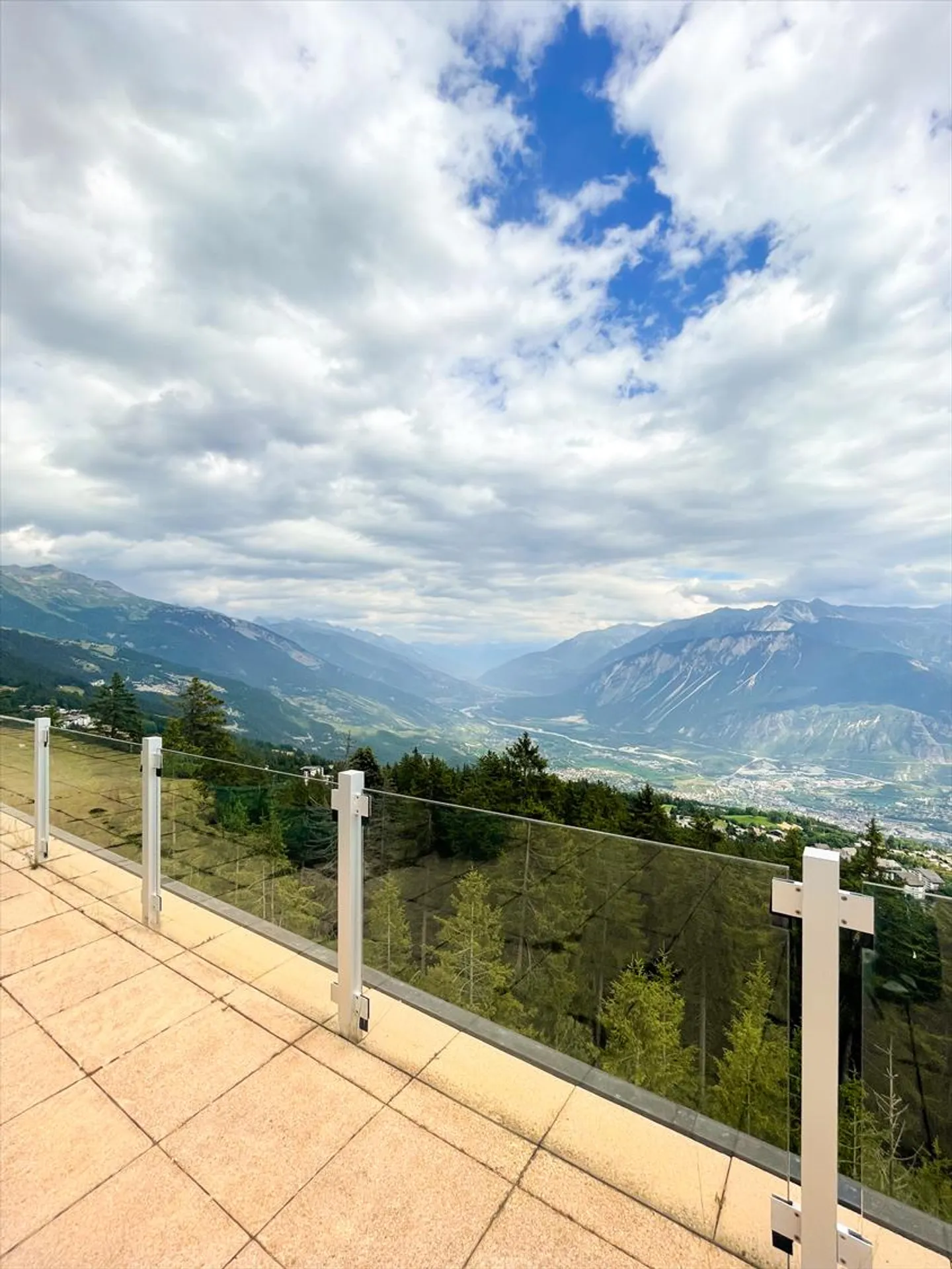 Attico 7,5 stanze - Foto 2 di 11