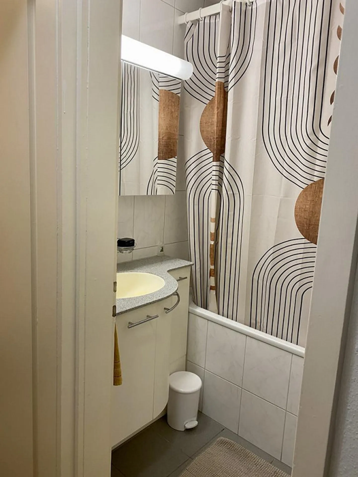 attractive apartment in a quiet location - Photo 5 of 9