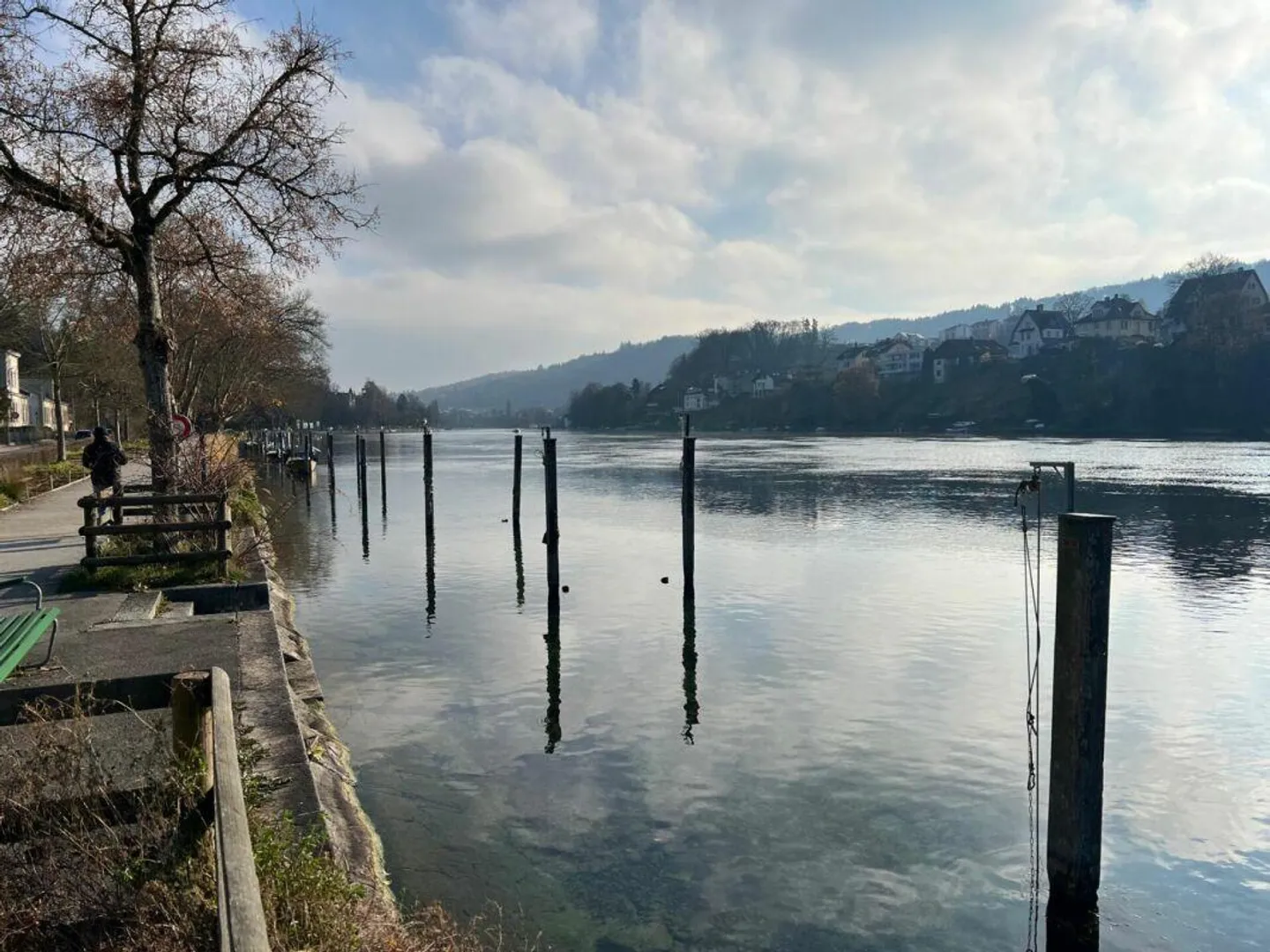 Sonniges Studio mit Rheinblick - Foto 4 von 9