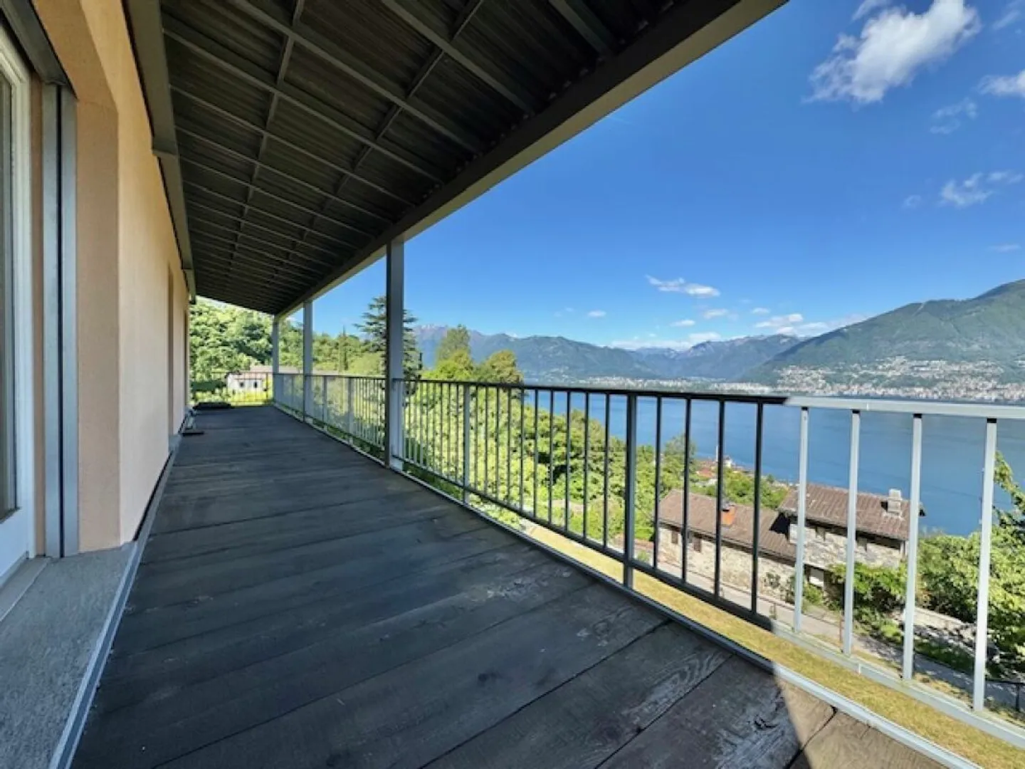 Charming Family Home with Lake View - Photo 20 of 34
