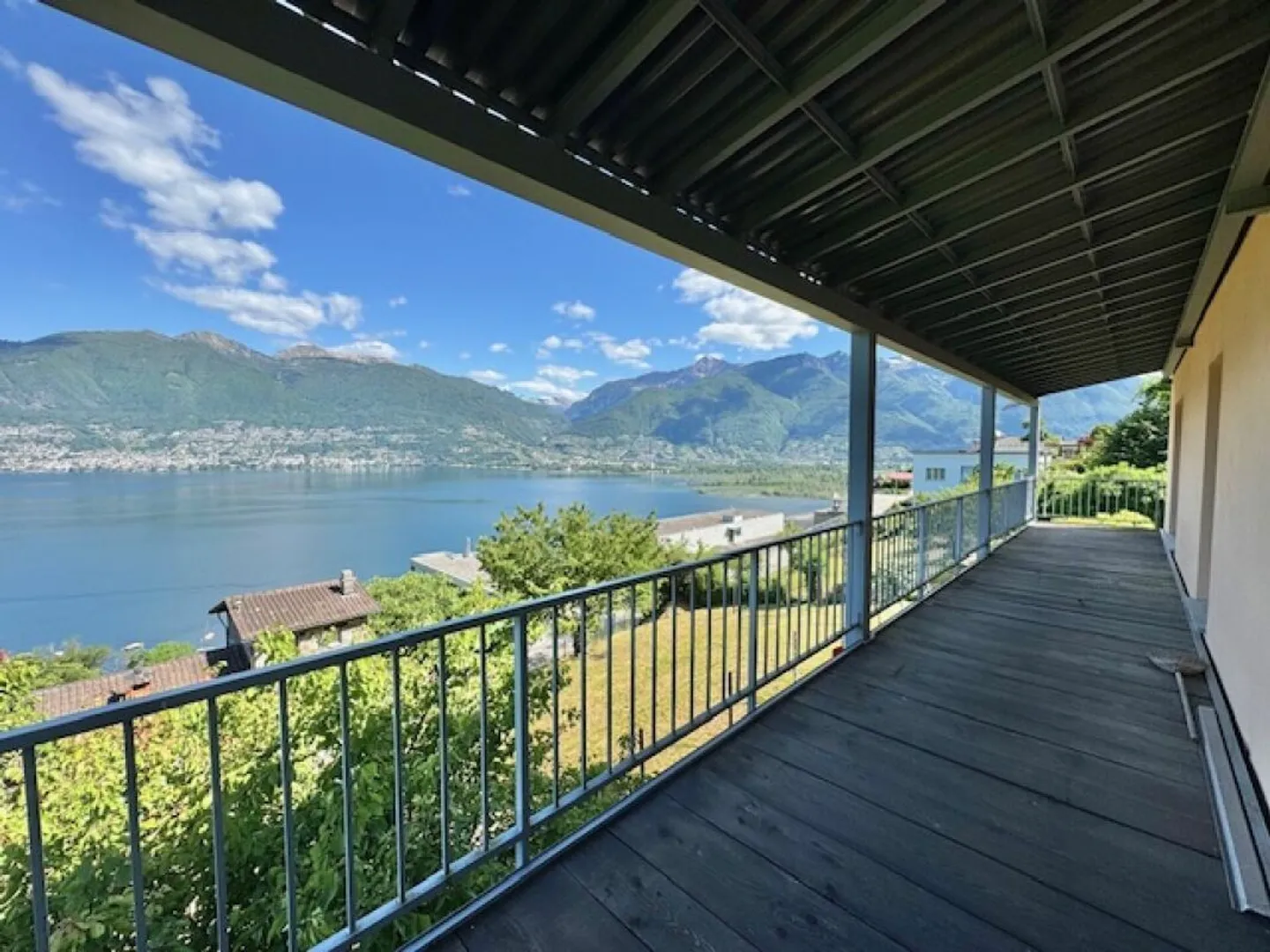 Charming Family Home with Lake View - Photo 21 of 34