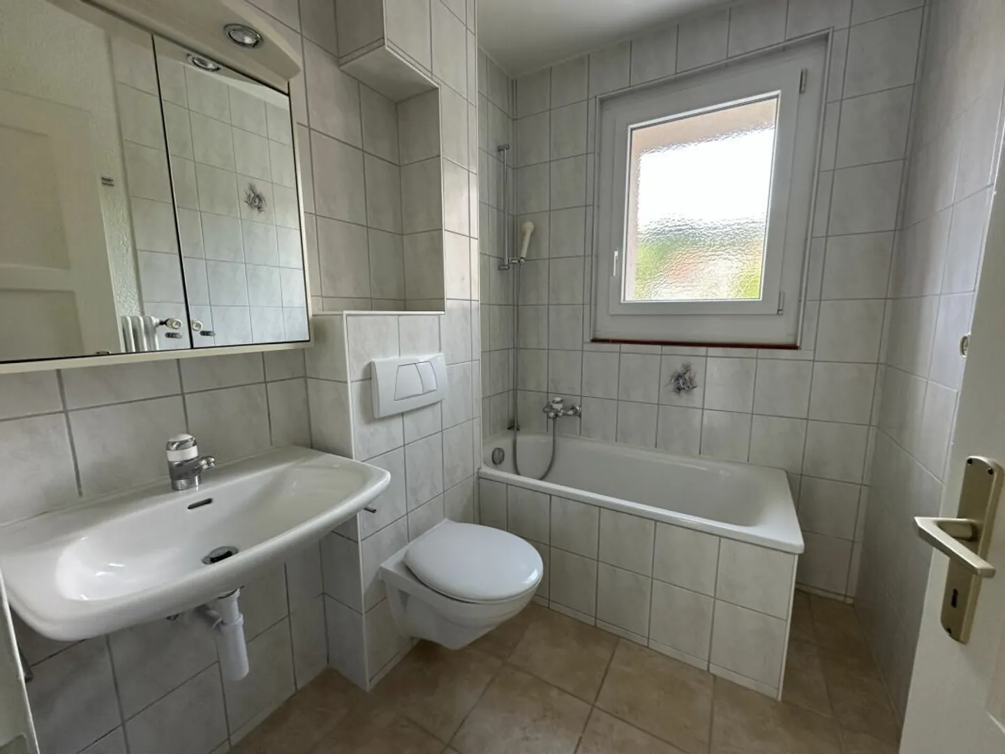 Charmanter 3-Zimmer-Wohnung mit komplett renovierter Küche - Foto 9 von 9