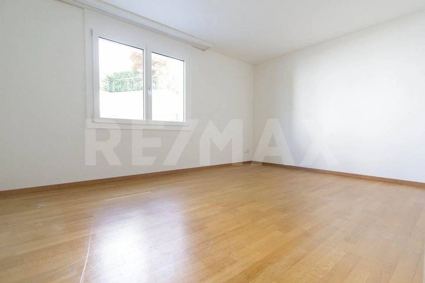 Attractive 4.5 Room Apartment in Tax-Friendly Oberwil-Lieli - Photo 6 of 7