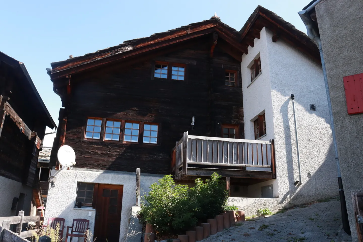 La tua nuova casa unifamiliare con studio a Visperterminen - Foto 1 di 19