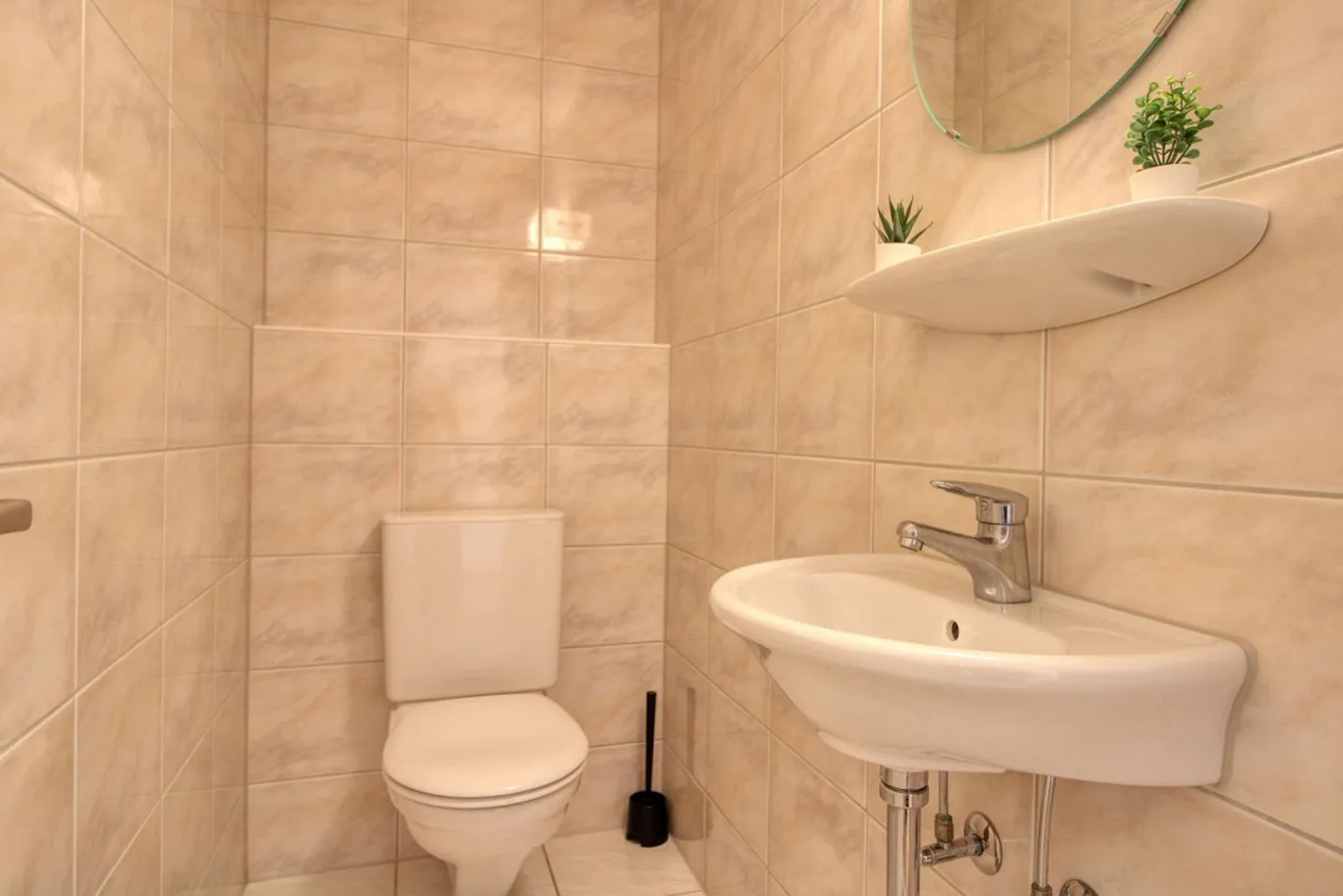 Your Stylish Coliving Home Close to Basel SBB - Photo 6 of 15
