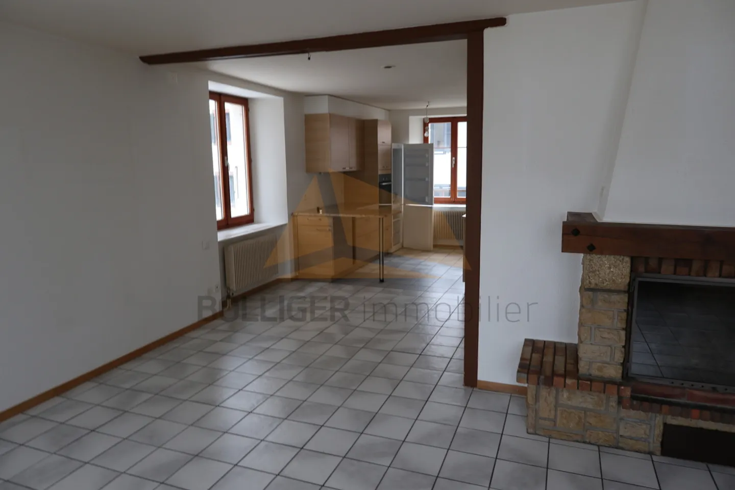 In vendita Edificio locativo e garage - Foto 4 di 14