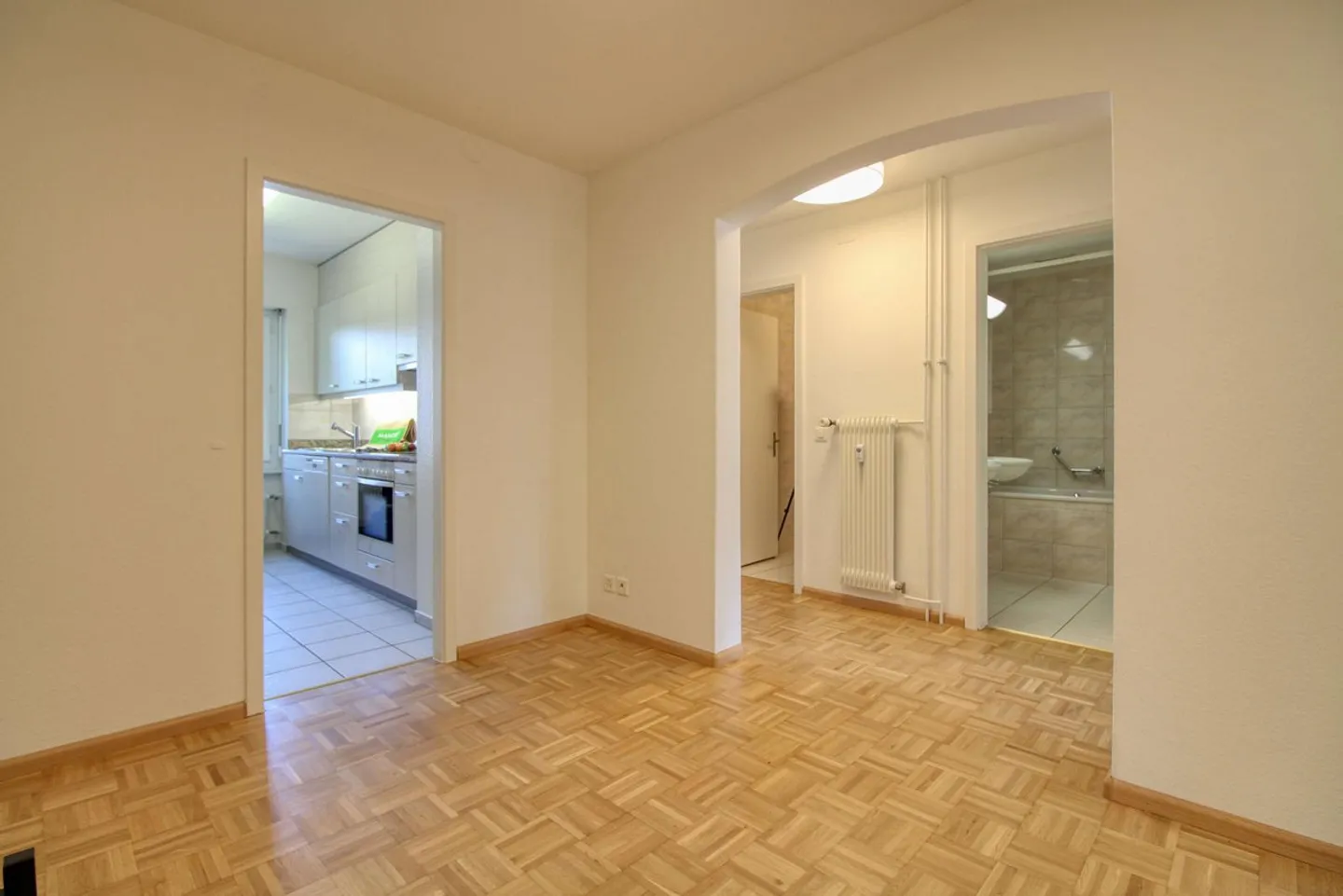 Your Stylish Coliving Home Close to Basel SBB - Photo 11 of 15