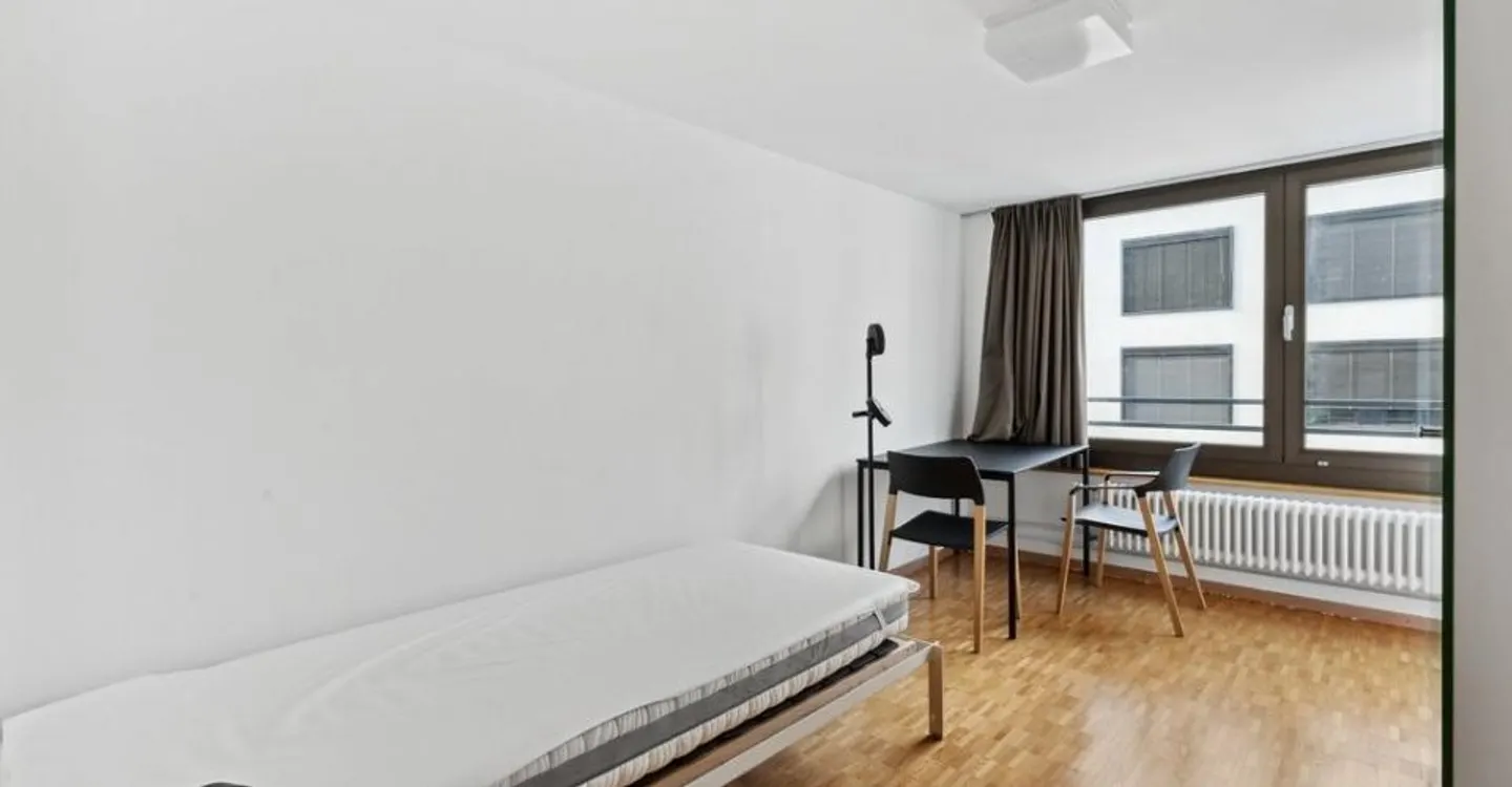 Student Room Near Flon - Photo 4 of 12