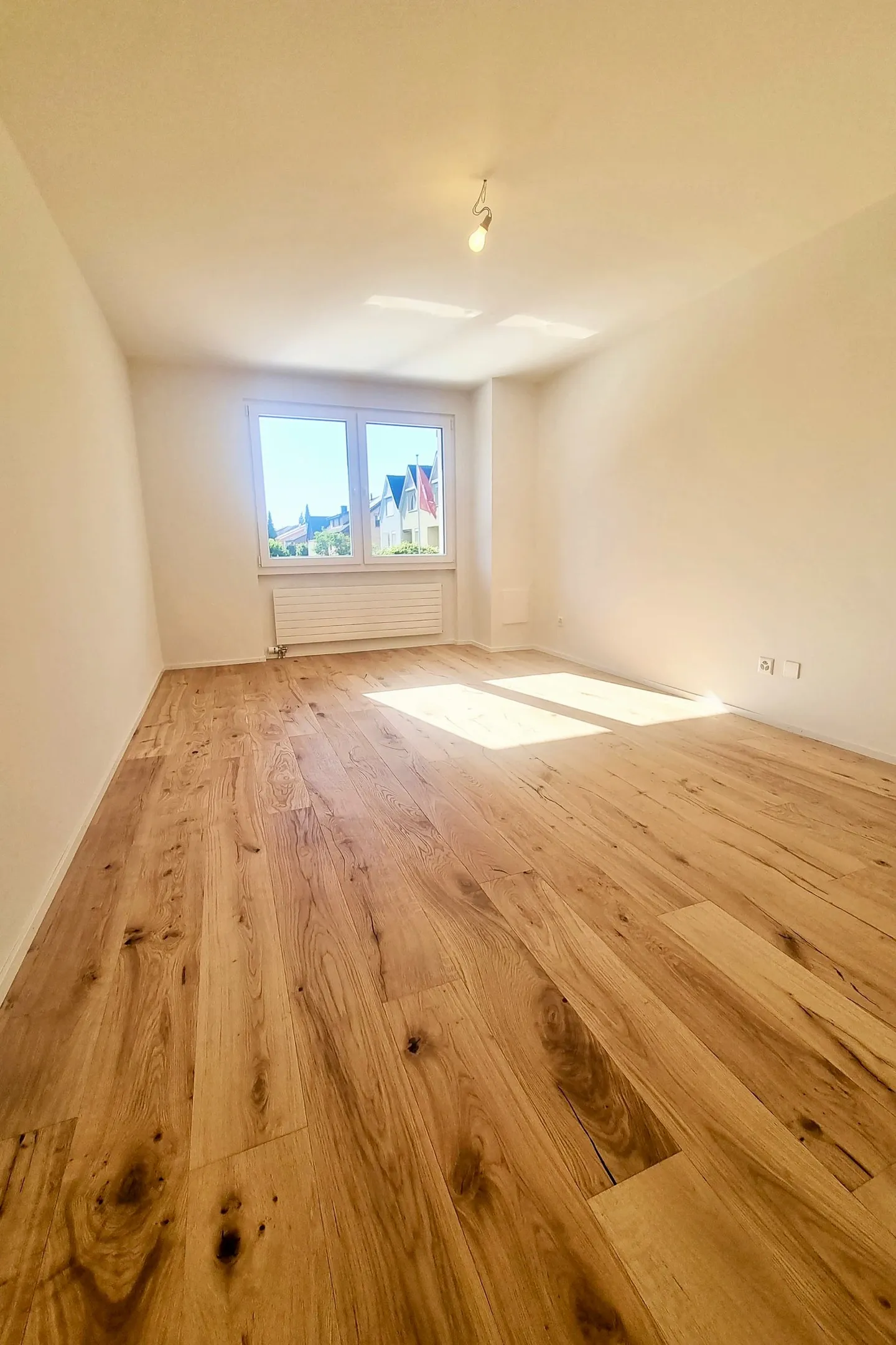 Casa bifamiliare di 6 stanze recentemente ristrutturata a Ettingen – Adatta alle famiglie e pronta per essere abitata - Foto 10 di 18