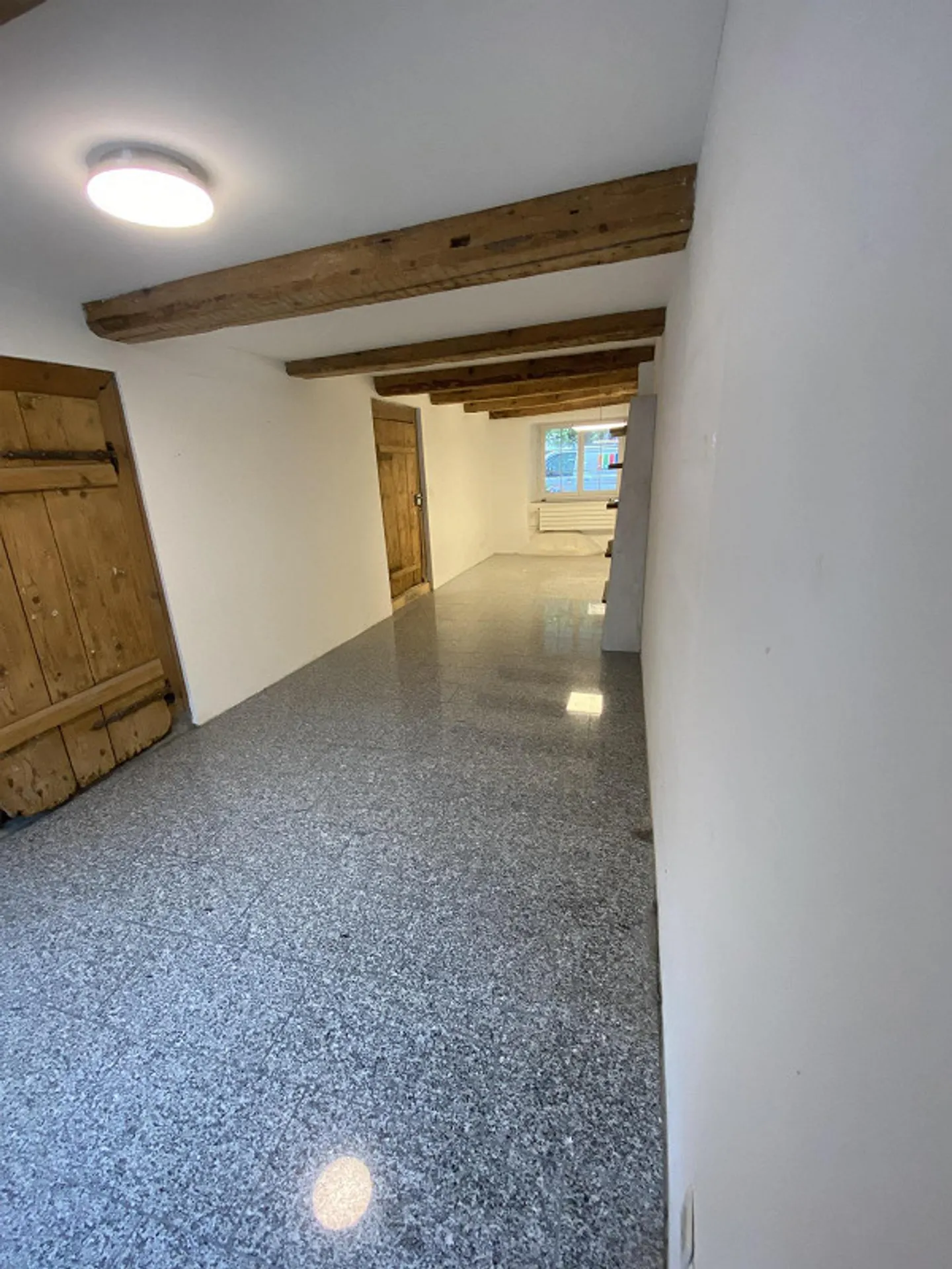 Special apartment for rent in the center of Mels - Photo 7 of 24