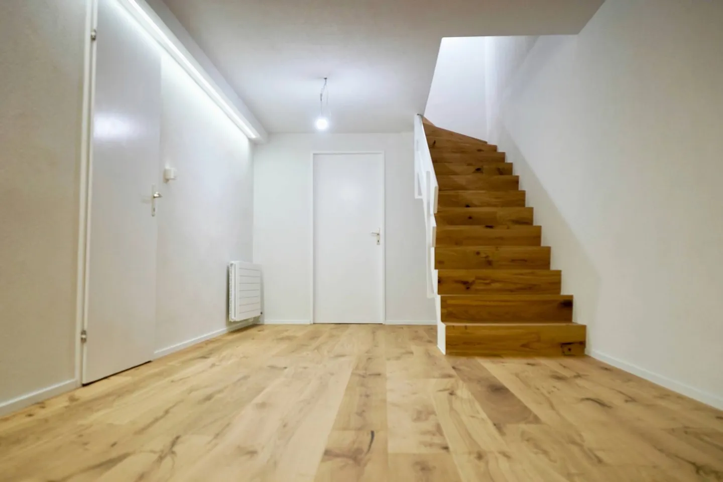 Casa bifamiliare di 6 stanze recentemente ristrutturata a Ettingen – Adatta alle famiglie e pronta per essere abitata - Foto 17 di 18