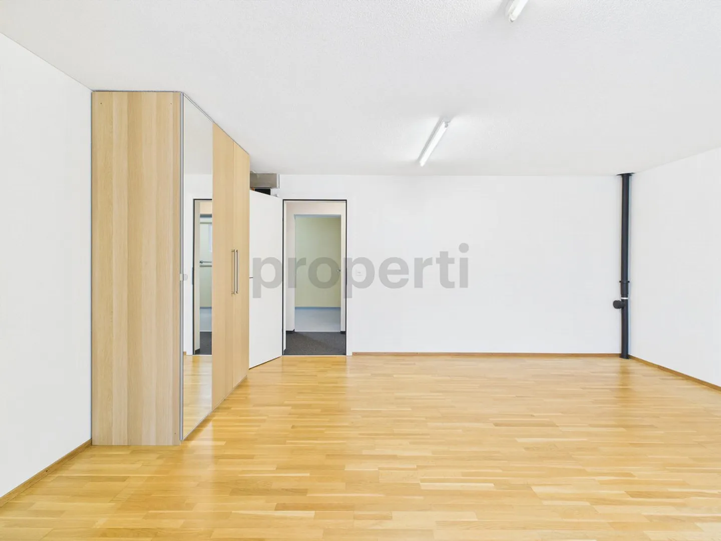 Benvenuti in questa moderna e ben tenuta casa unifamiliare di 6,5 stanze... - Foto 9 di 14